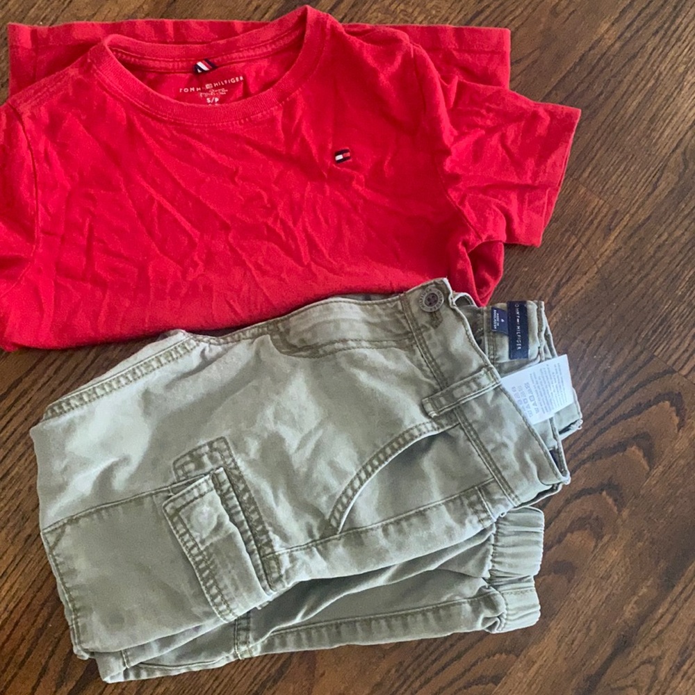 Boys clothes - Picture 1 of 8
